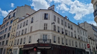Vente Appartement 2 pièces 75017- 30 m² à proximité immédiate de la rue de Courcelles