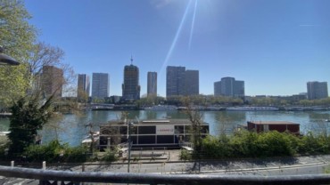 MAISON DE LA RADIO – Studio vue sur Seine
