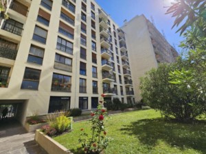 LOURMEL/JAVEL - Dernier étage vue Tour Eiffel, ascenseur, parking, cave