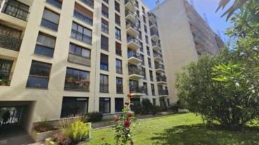 LOURMEL/JAVEL – Dernier étage vue Tour Eiffel, ascenseur, parking, cave