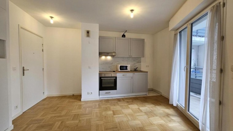 BOULOGNE – Studio/possible T2 de 35,13 m² avec balcon, ascenseur