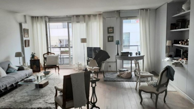 LEVALLOIS- PERRET 92300 Appartement 3 pièces construction récente avec cave et parking