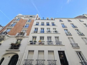 PROCHE BATIGNOLLES - T2 bien agencé