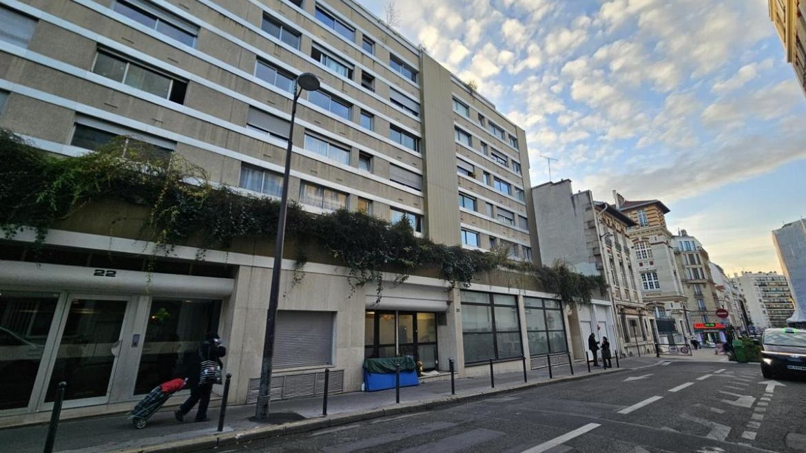 A SAISIR – COLONEL FABIEN / CANAL ST MARTIN – Studio loué
